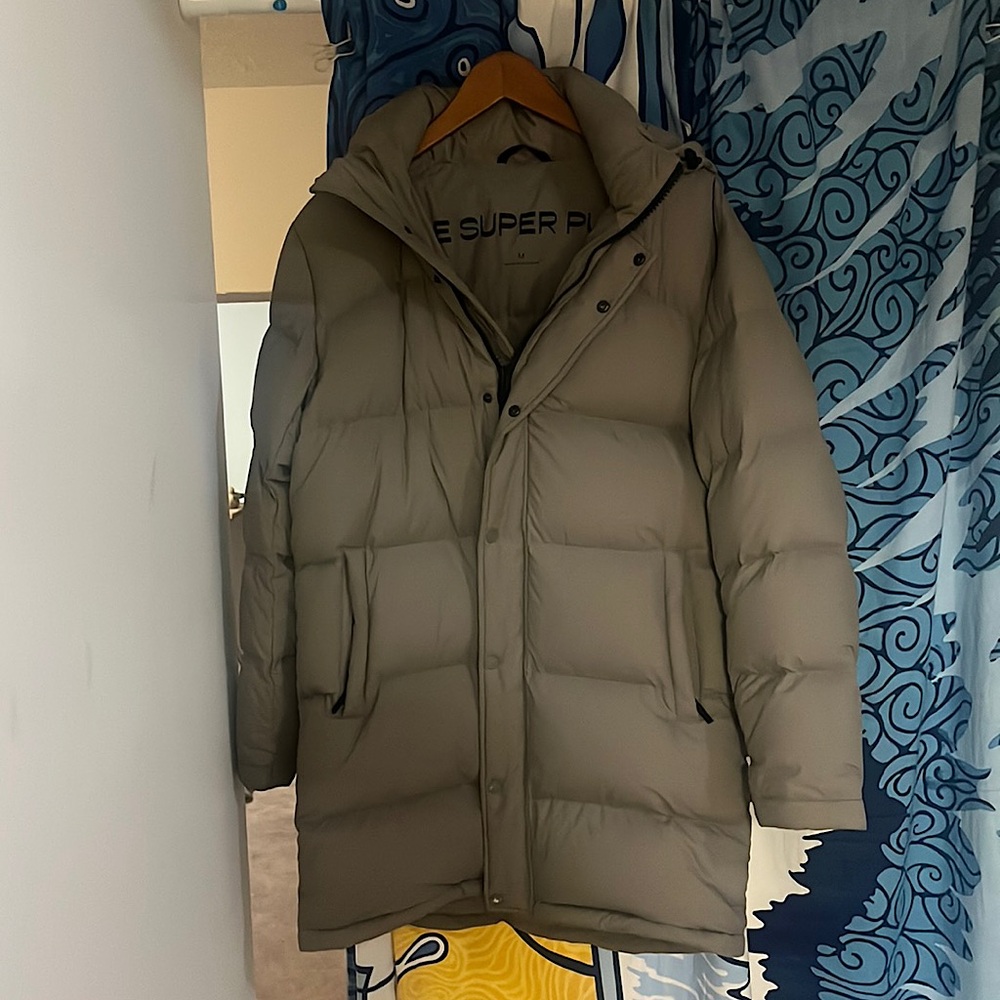 Aritzia Superpuff mid jacket